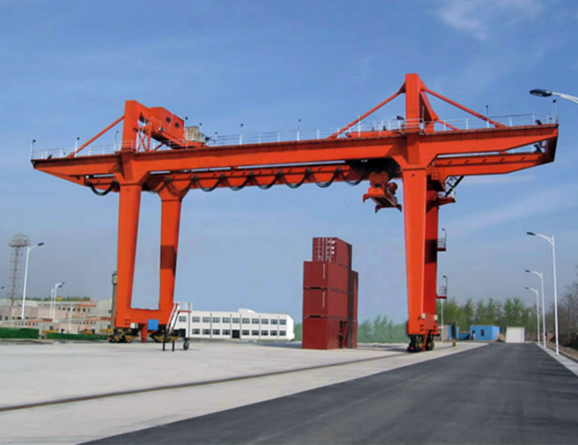 雙梁門(mén)式起重機(jī)